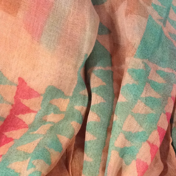 Scarf - Picture 2 of 2